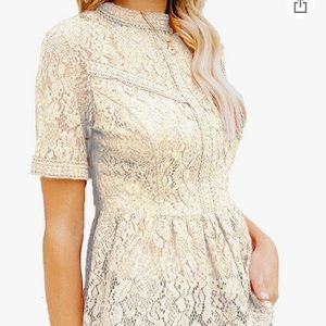 Tobrief Lace Top. Size Small